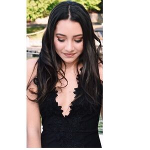 Chic Black Sleeveless Maxi Dress